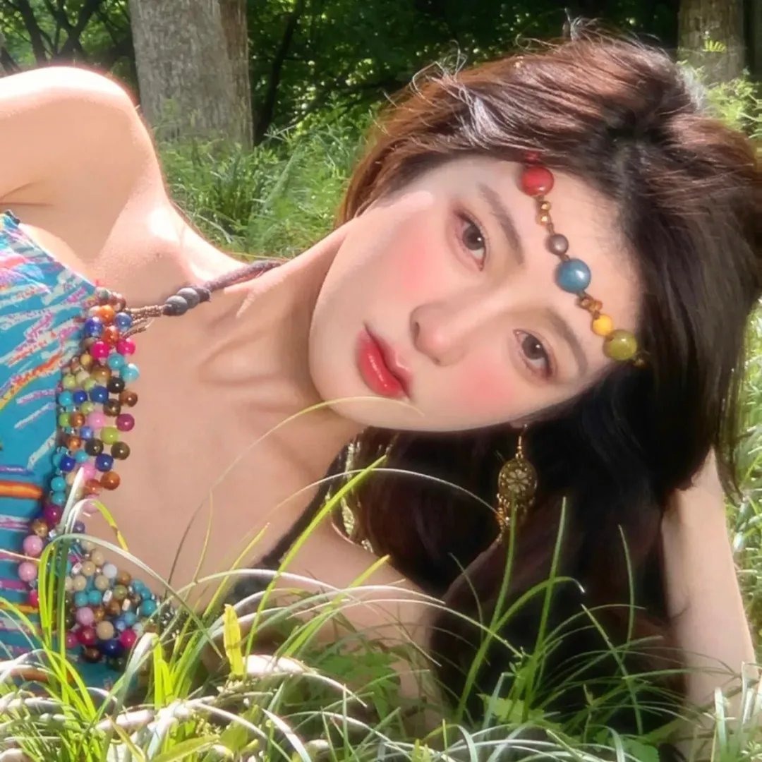 裸体的孩子